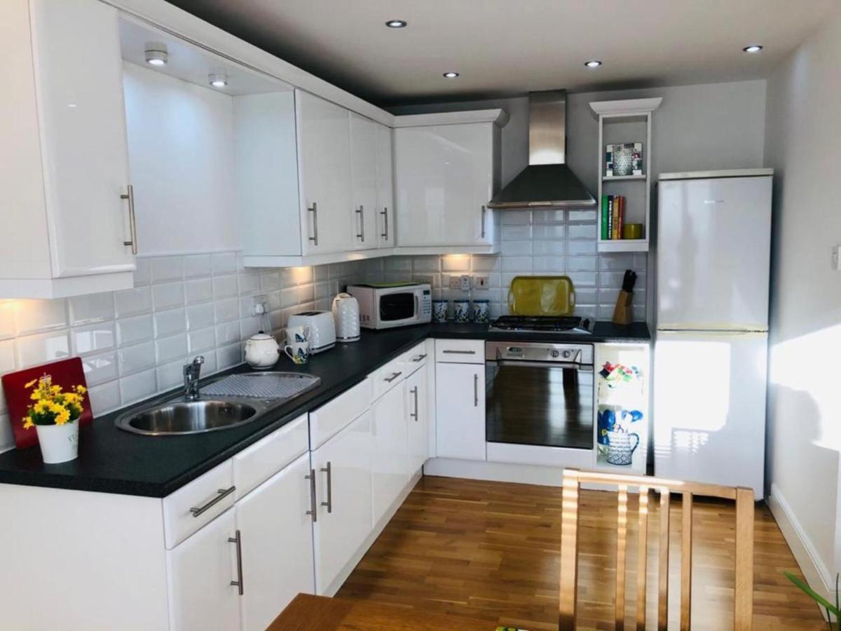 Remarkable 2 Bed Apartment In Edinburgh Bagian luar foto
